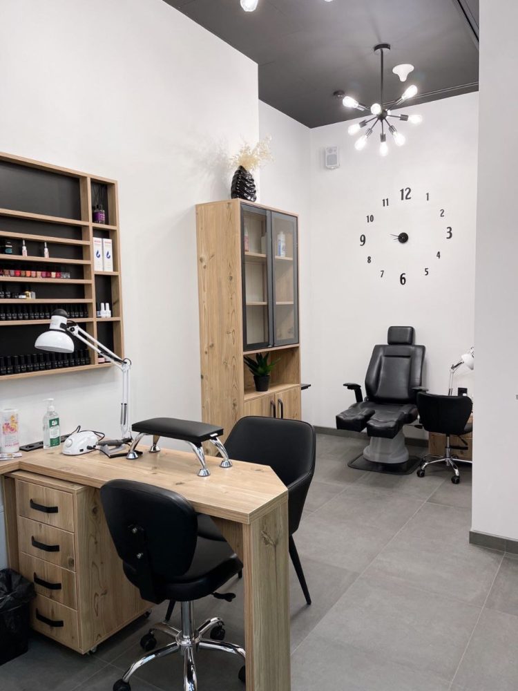 Салон краси Lavrelia Beauty House