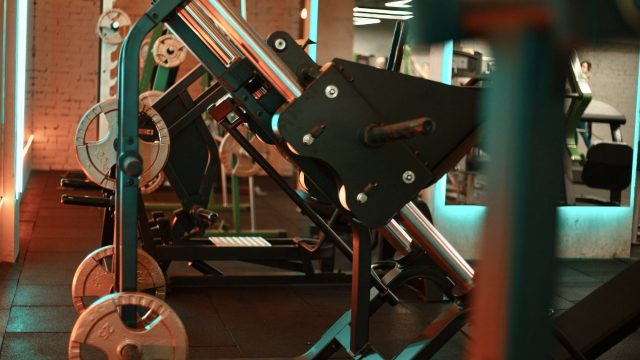 Тренажерна зала IRON LAB UNDERGROUND біля ЖК «Файна Таун»